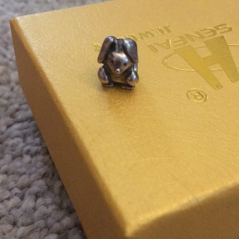 Pandora Bunny Charm